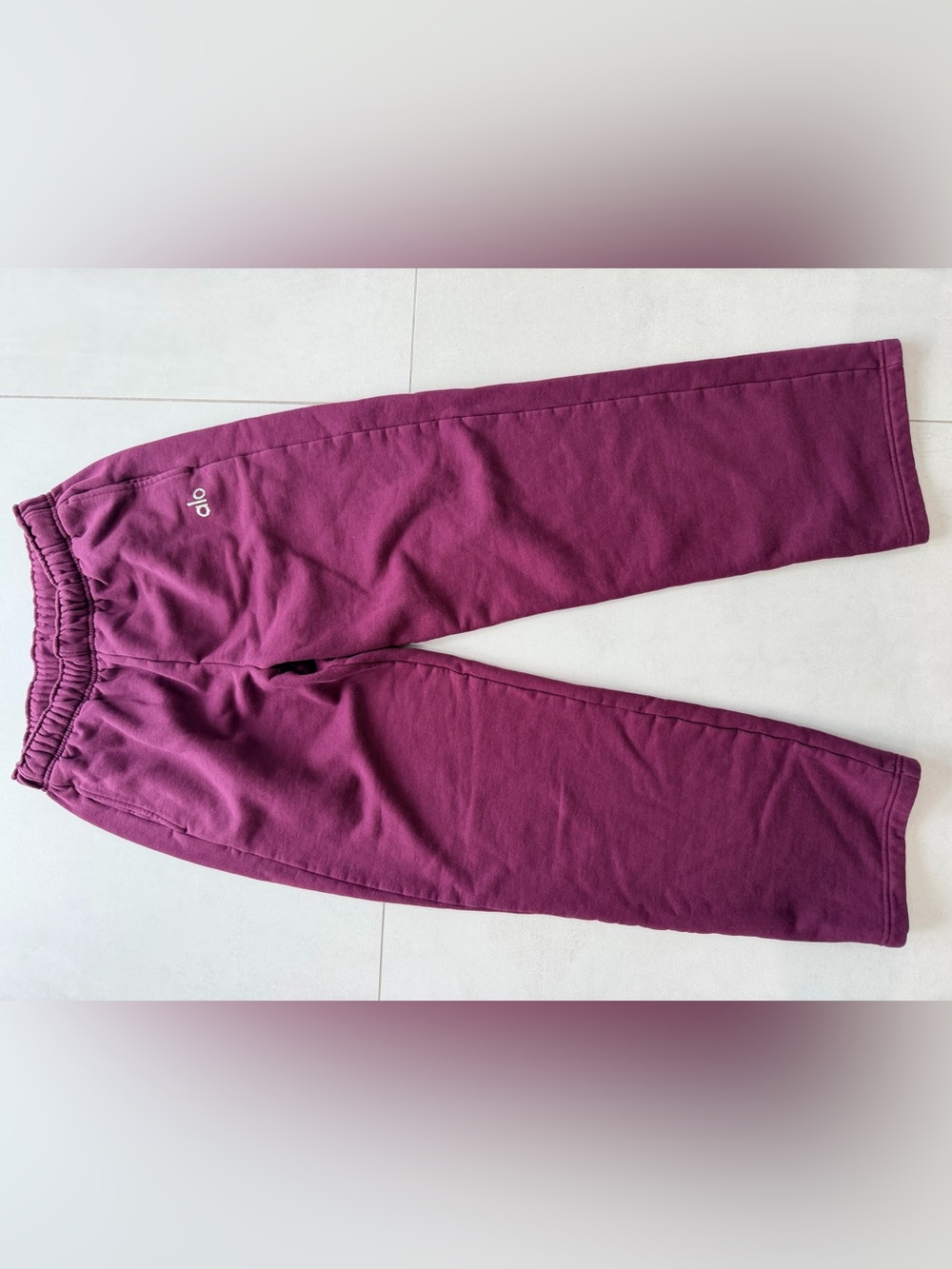 ALO Accolade Straight Leg sweatpant Burgundy - Size S - worn once - Picture 5 of 7